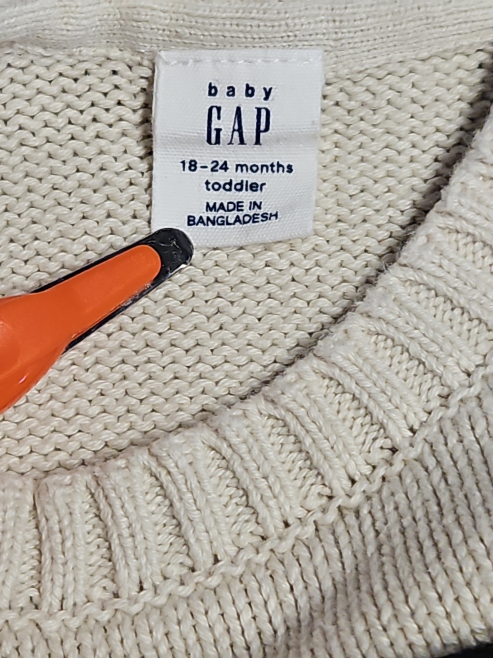 GAP Baby Cream Knit Sweater with Black Tag Detail - Picture 3 of 5